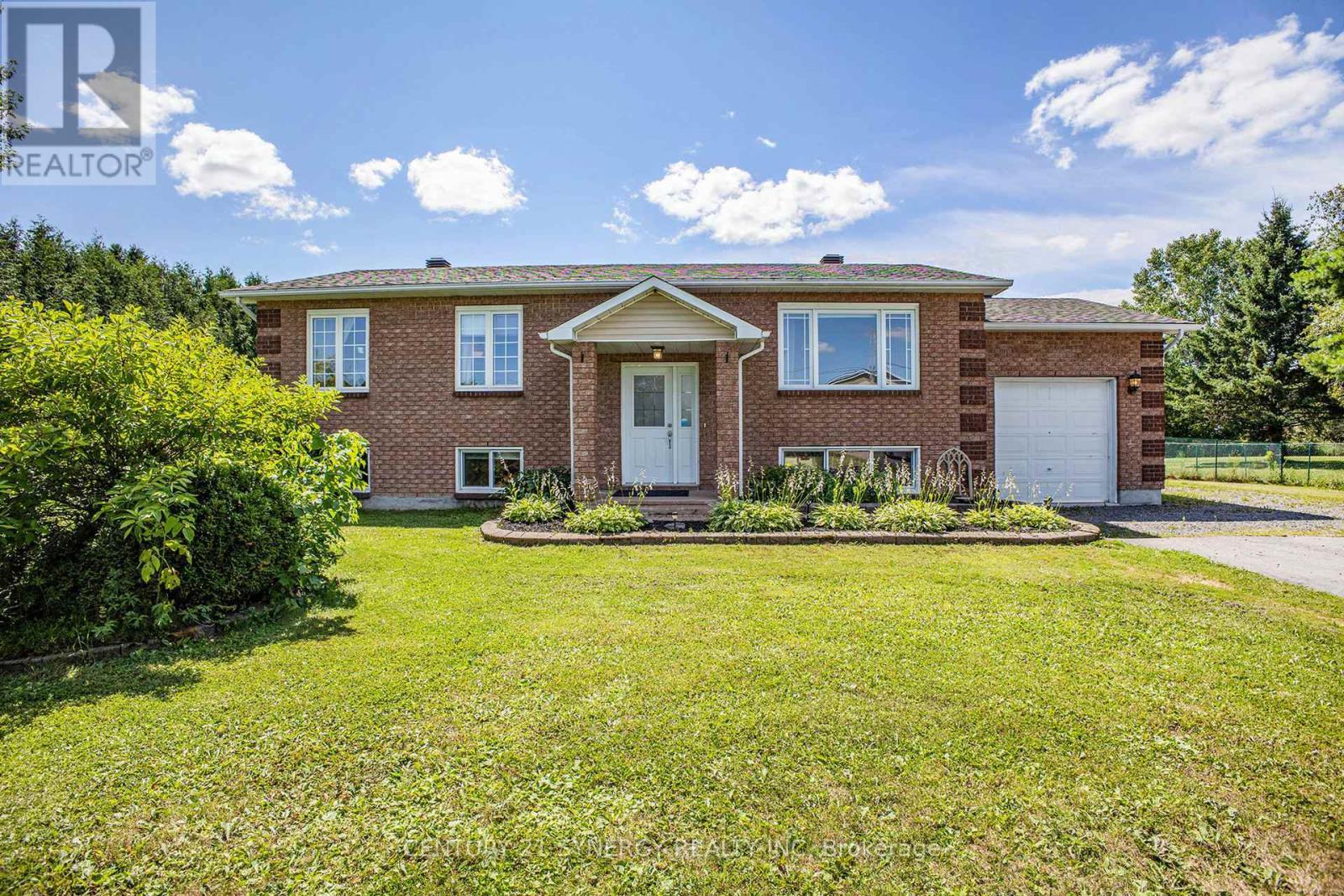 Property Photo: 2938 Gagne Road ON K0A 2A0