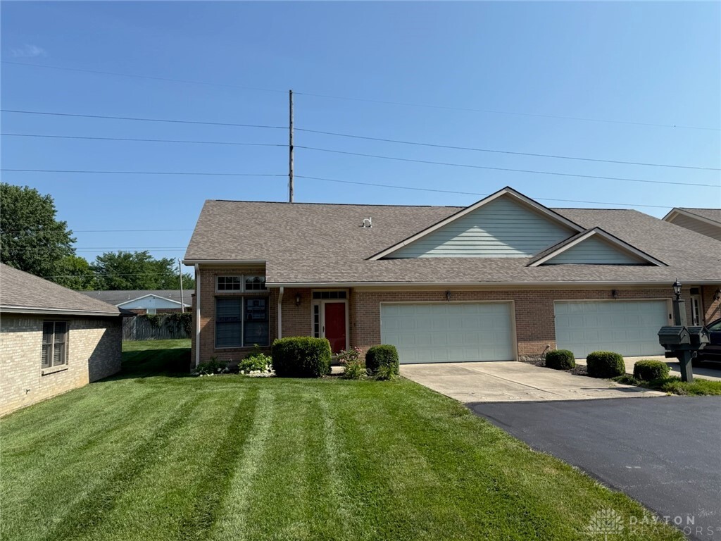 Property Photo: 2061 Waterfall Lane OH 45377