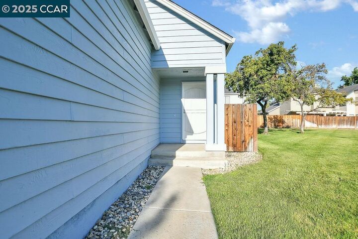 Property Photo: 670 Rocky Creek Ter CA 94513