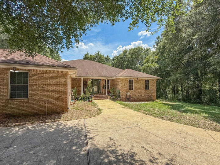 Property Photo: 100 Overview Drive FL 32539