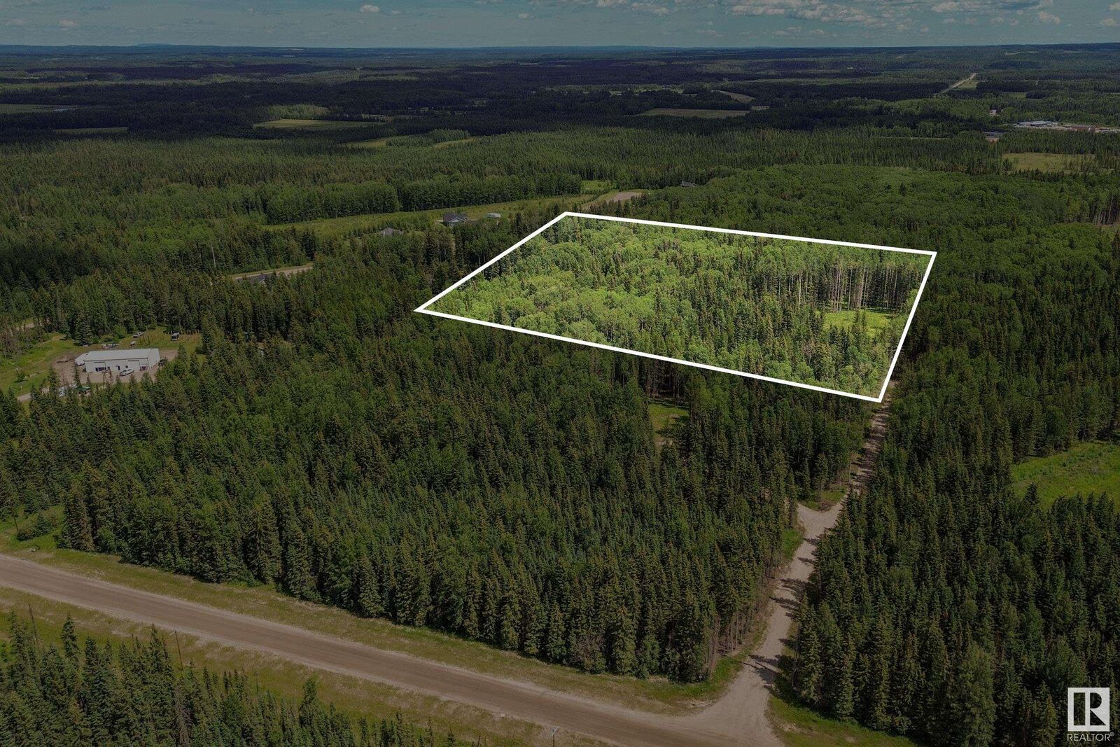 Property Photo:  Rr171 North Of Hwy 748  AB T7E 3L1 