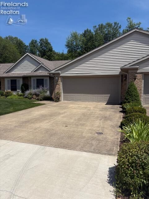 Property Photo:  16 White Tail Way B  OH 44857 