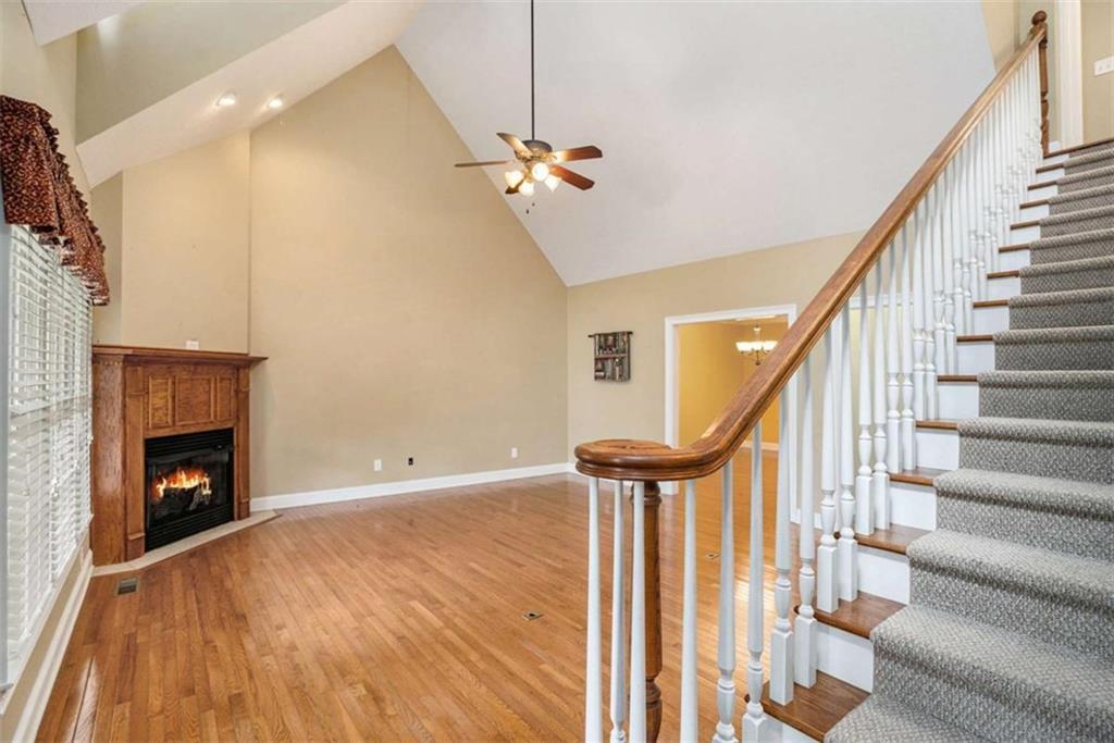 Property Photo:  220 Oak Ridge Lane  GA 30536 