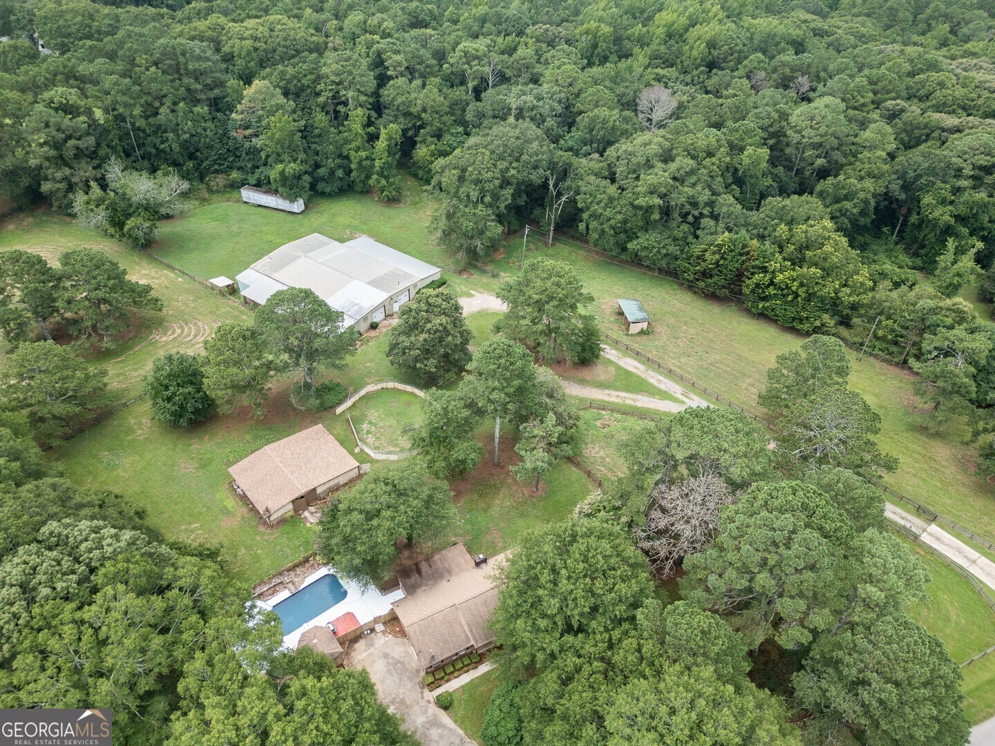 Property Photo: 95 Dixie Trail GA 30014