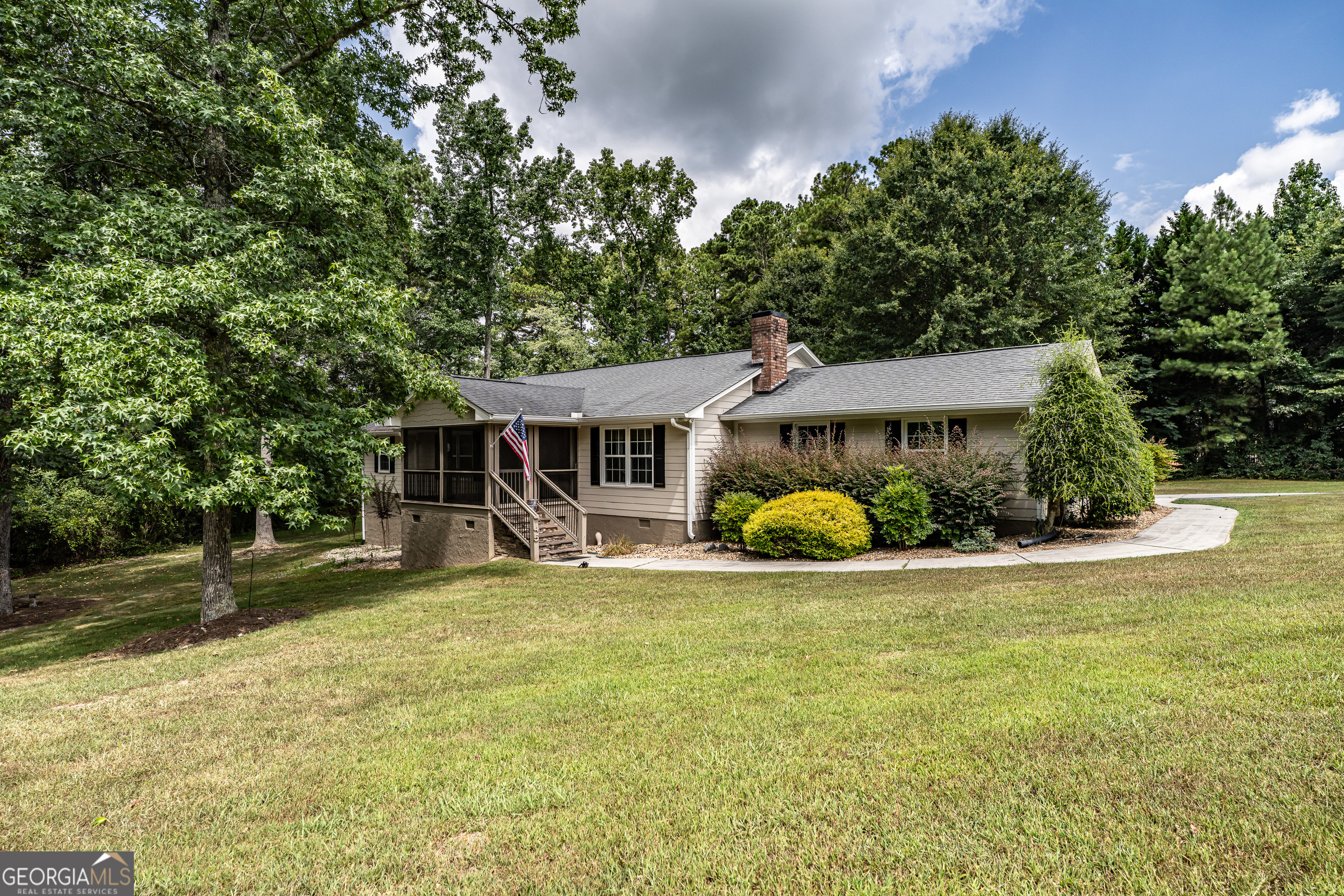 Property Photo:  45 Wildflower Road NE  GA 30161 