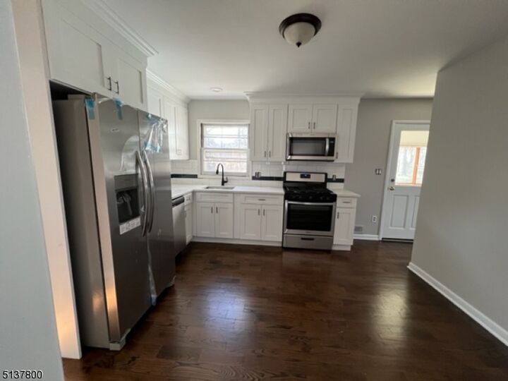 Property Photo:  107 Hiawatha Blvd  NJ 07436 