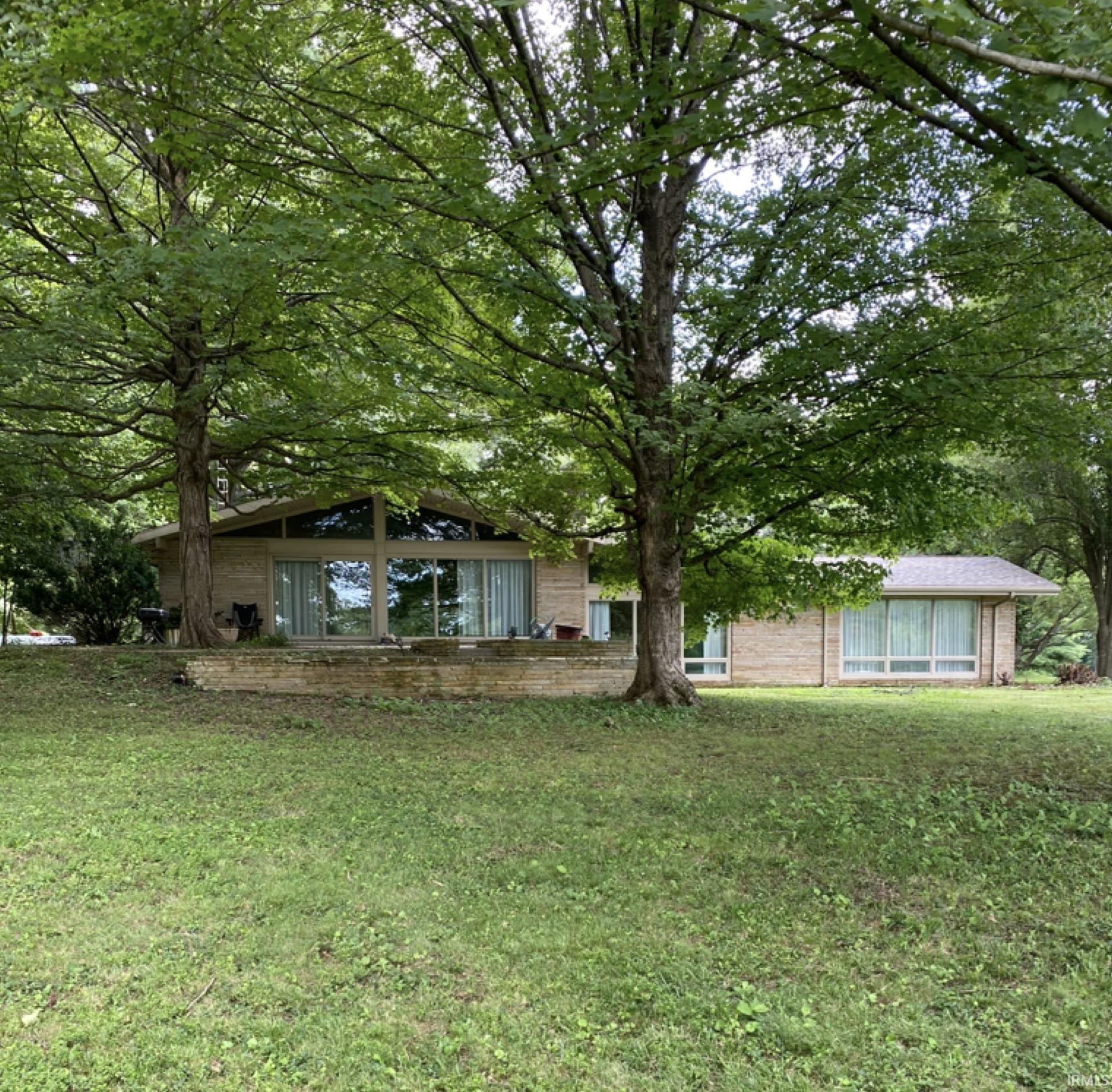 Property Photo:  414 W Riverwood Drive  IN 47567 