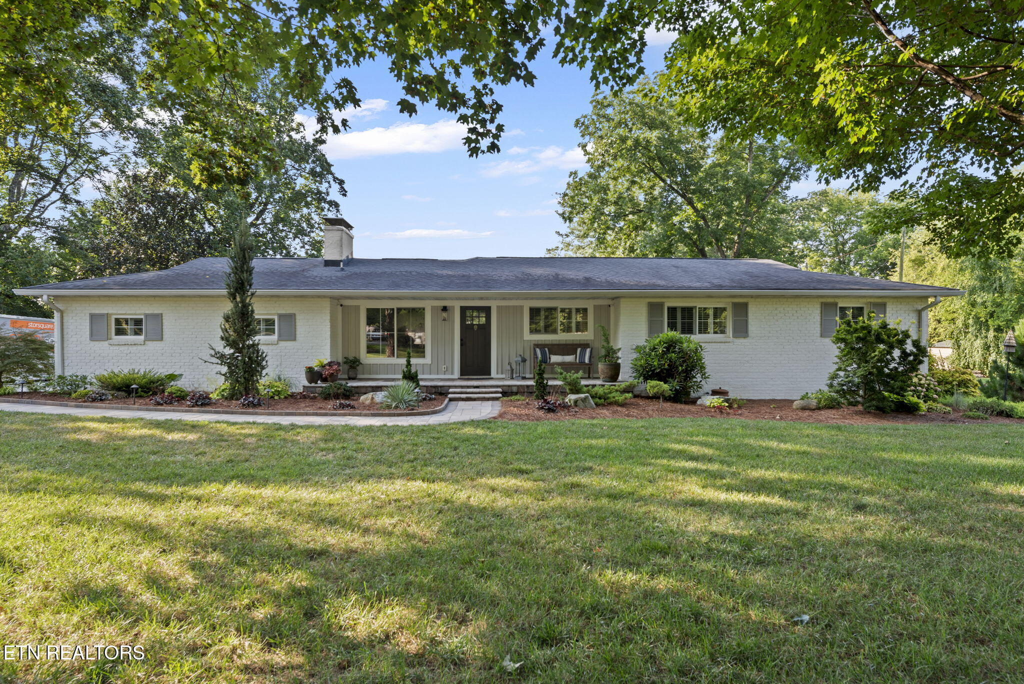 Property Photo: 506 Rockingham Drive TN 37909