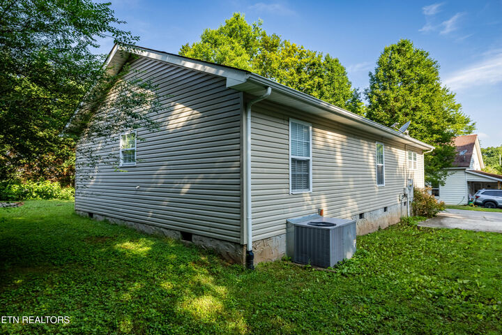Property Photo: 1606 Sevierville Rd TN 37804