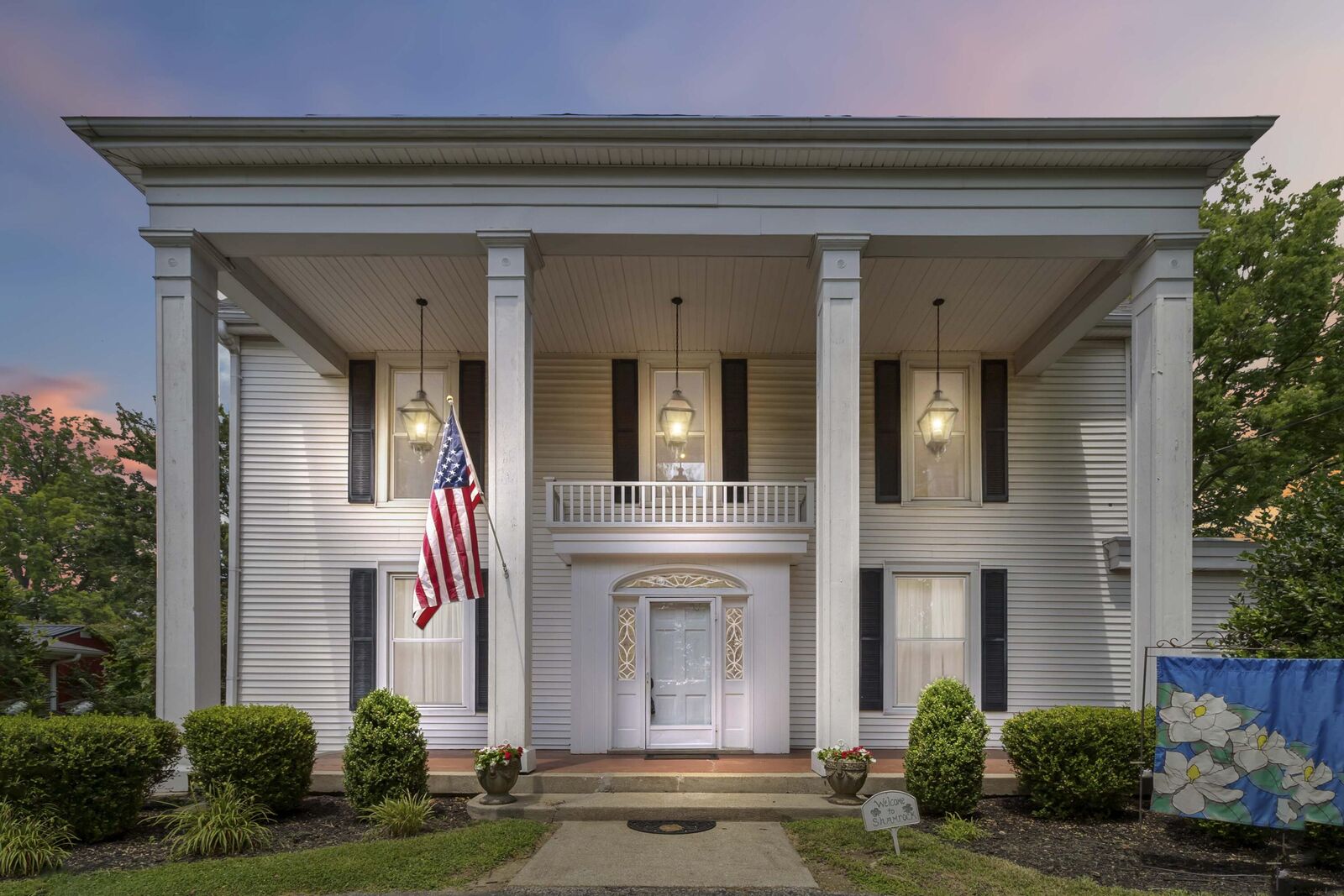 Property Photo:  305 Barnes Mill Road  KY 40475 