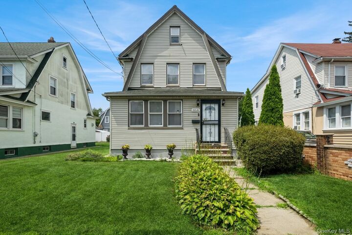 Property Photo:  100-28 207th Street  NY 11429 