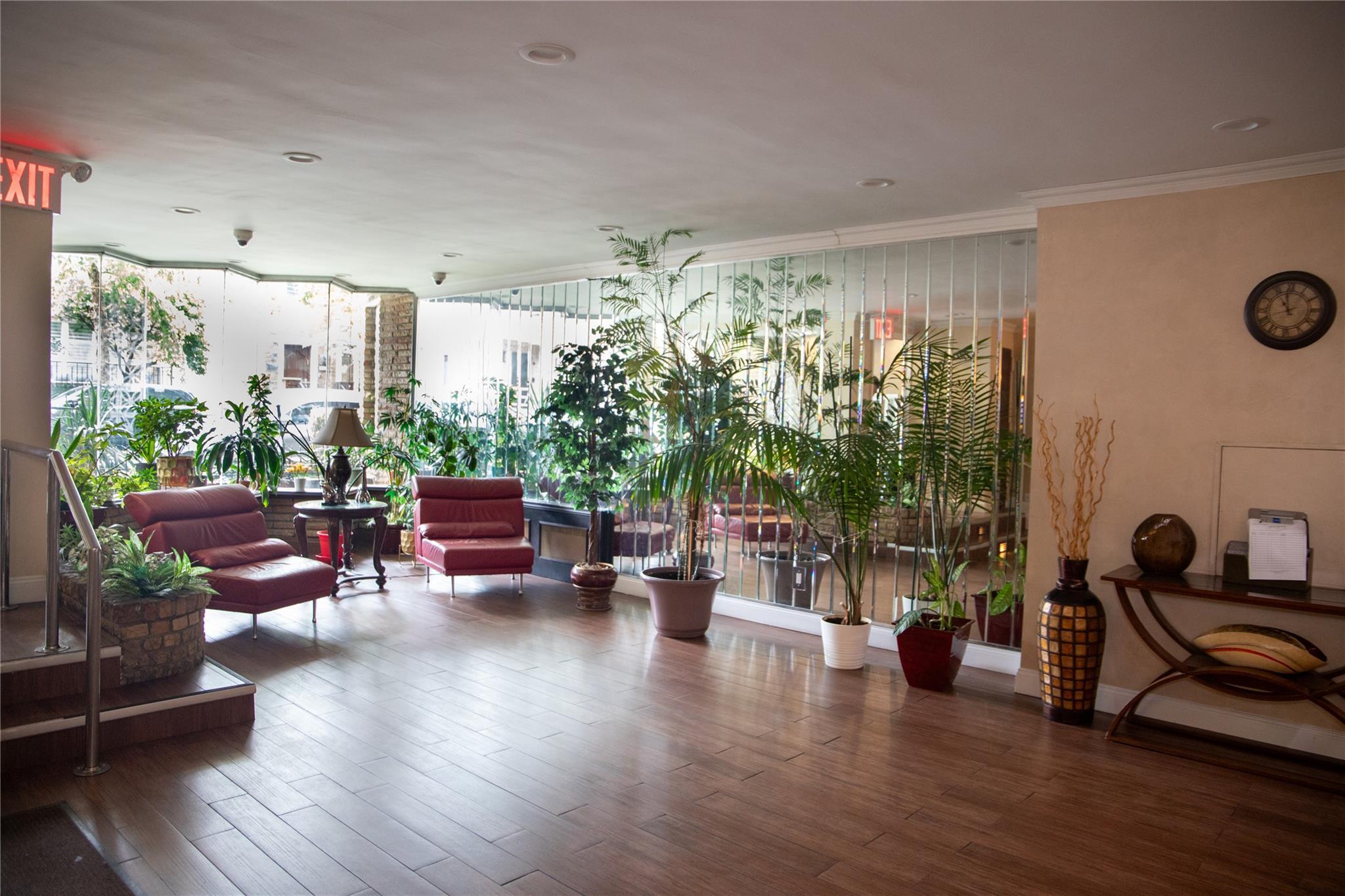 Property Photo: 1530 E 8th Street 7B NY 11230
