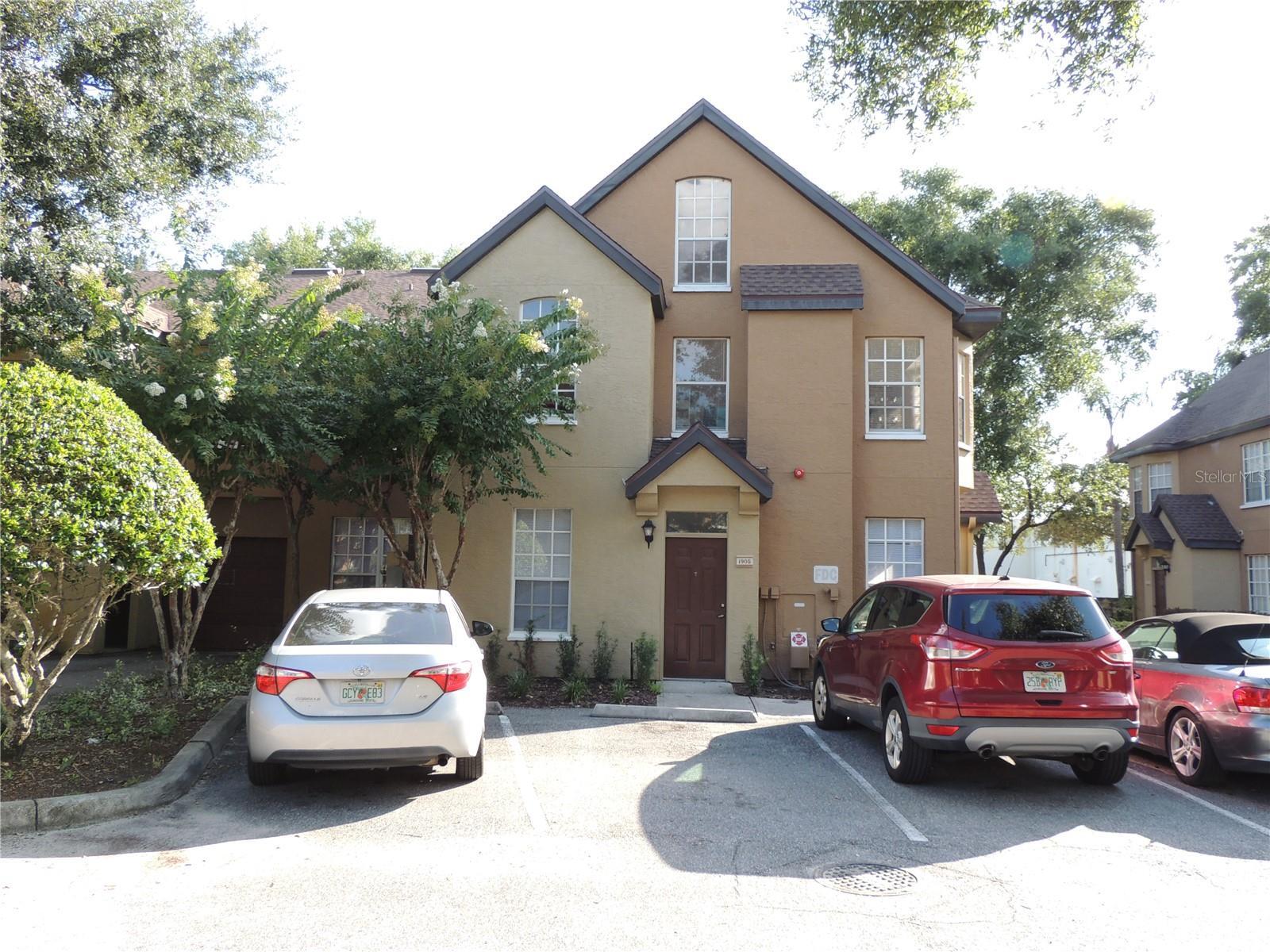 Property Photo: 6372 Raleigh Street 1905 FL 32835