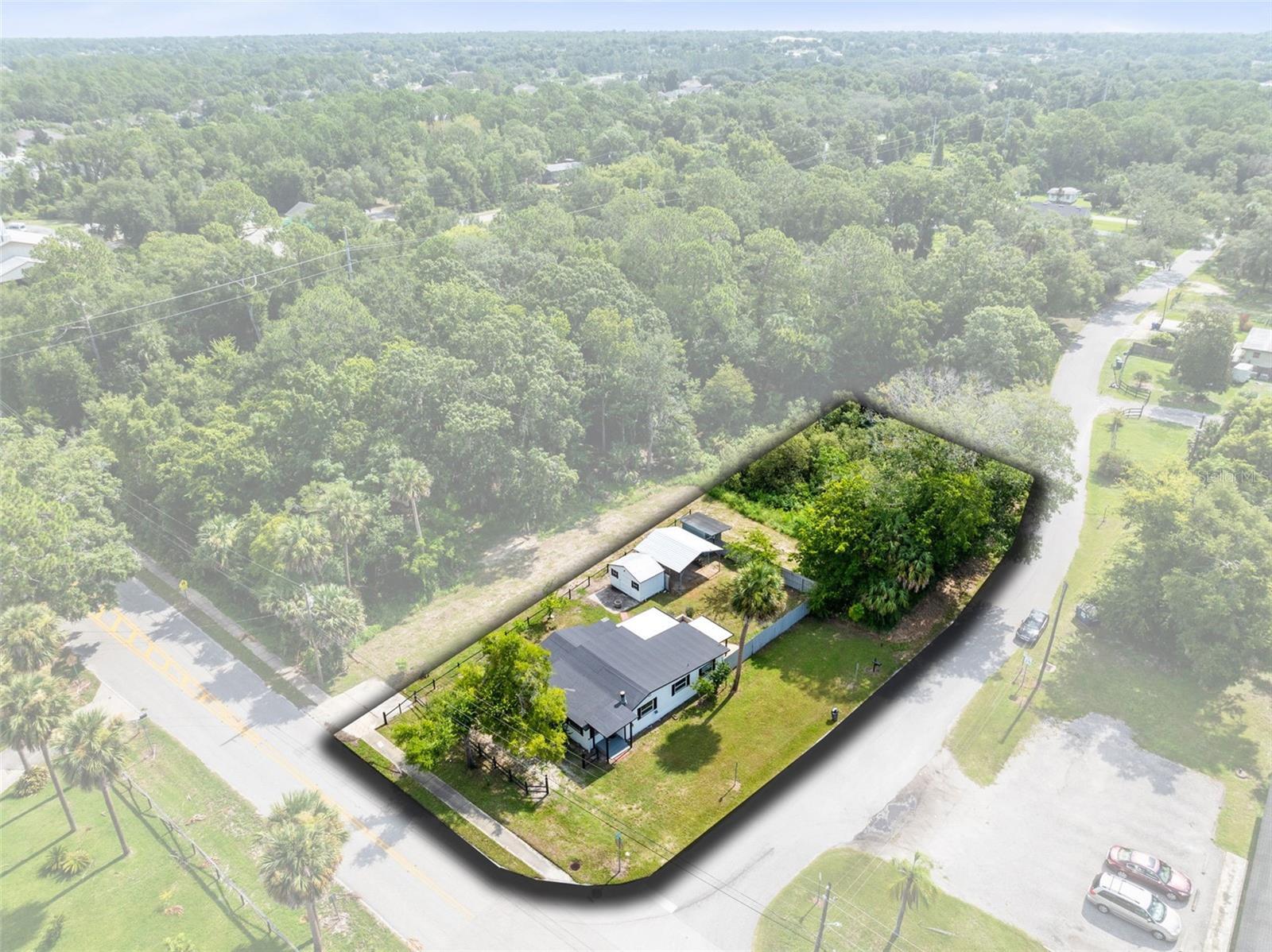 Property Photo:  421 Main Street  FL 32725 