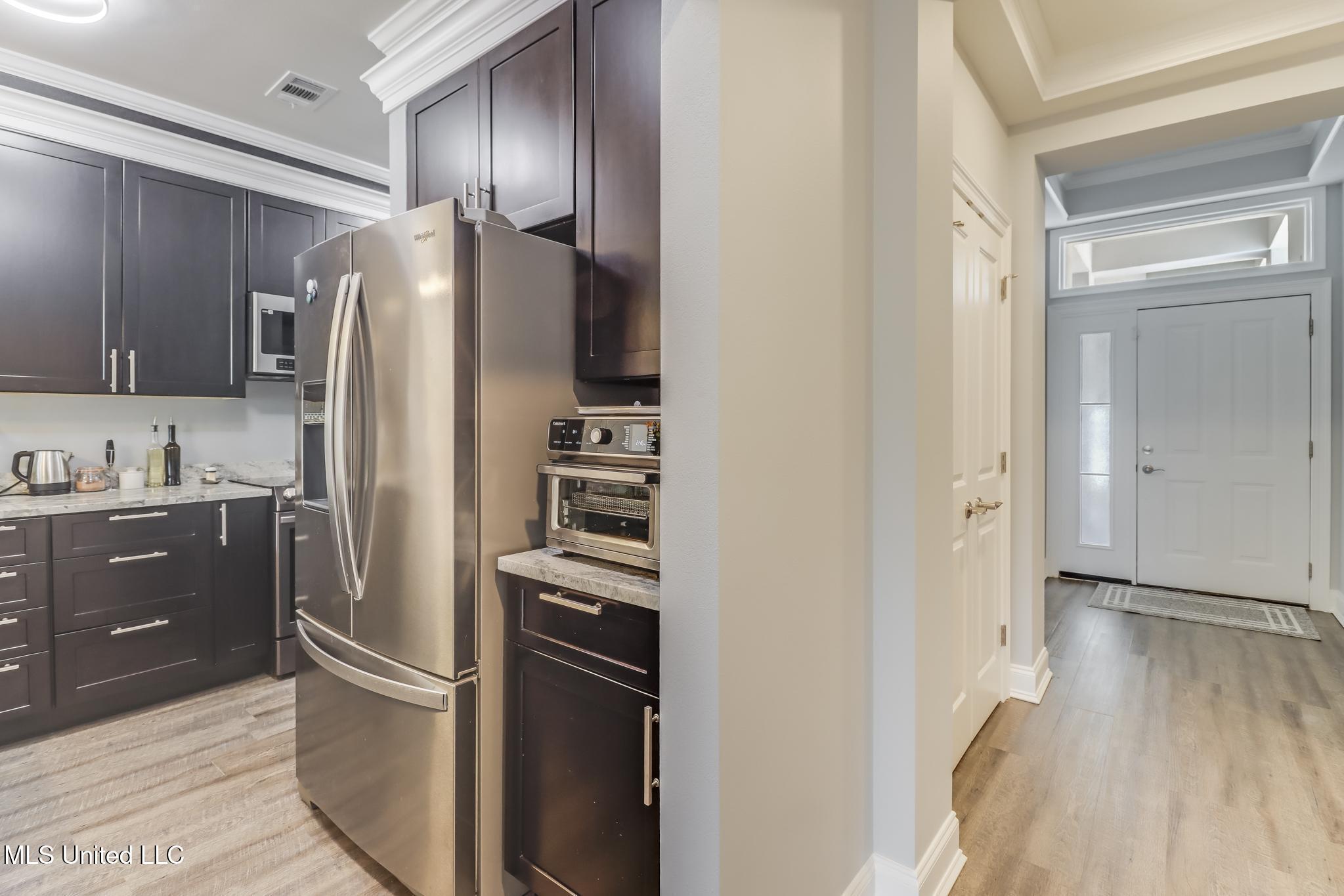 Property Photo:  1100 W Beach Boulevard  MS 39571 