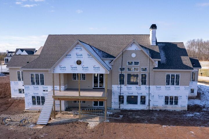 Property Photo:  3561 W Pine View Ct  WI 53097 