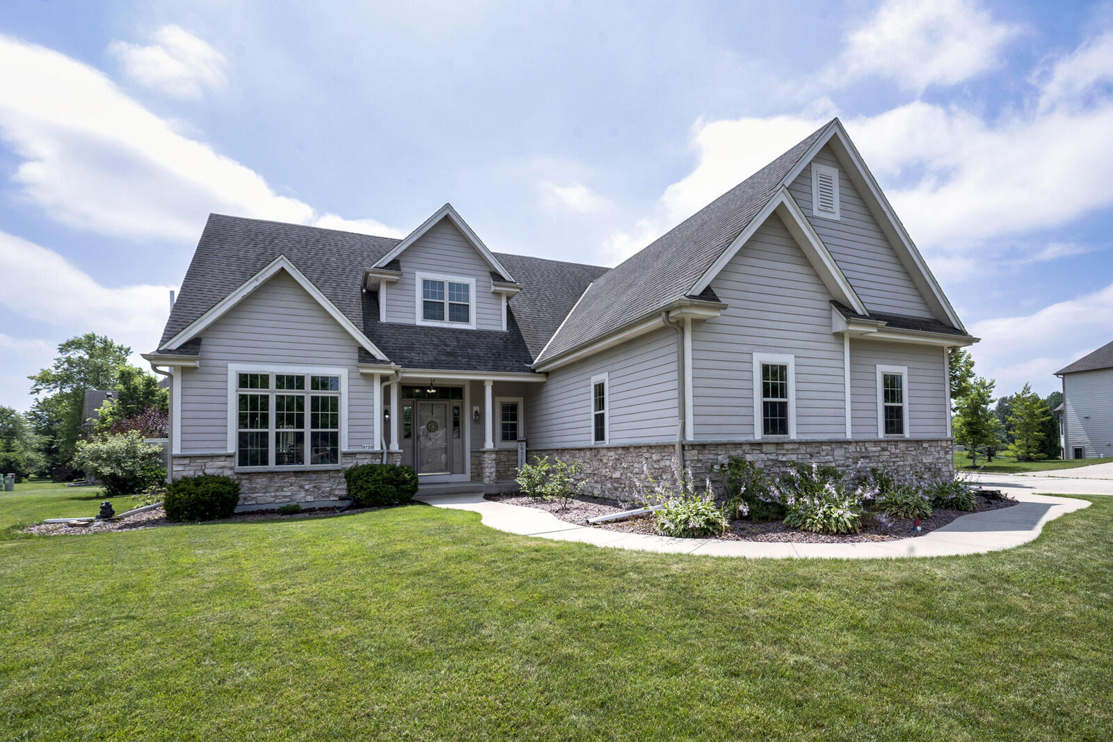 Property Photo: 9729 W Prairie Grass Way WI 53132