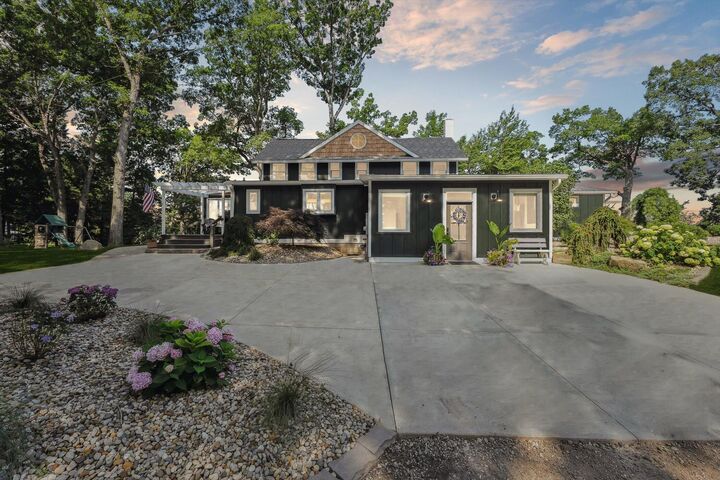 240 Aquamarine Drive  Horton MI 49246 photo