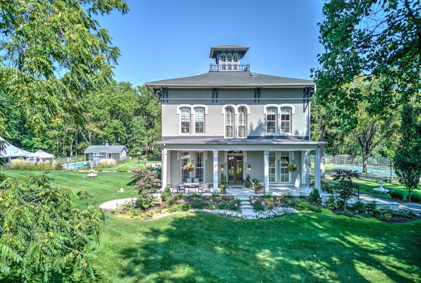 Property Photo:  1110 Verona Road  MI 49068