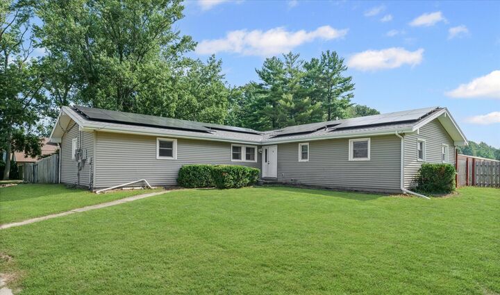 2520 County Road 500  Mahomet IL 61853 photo