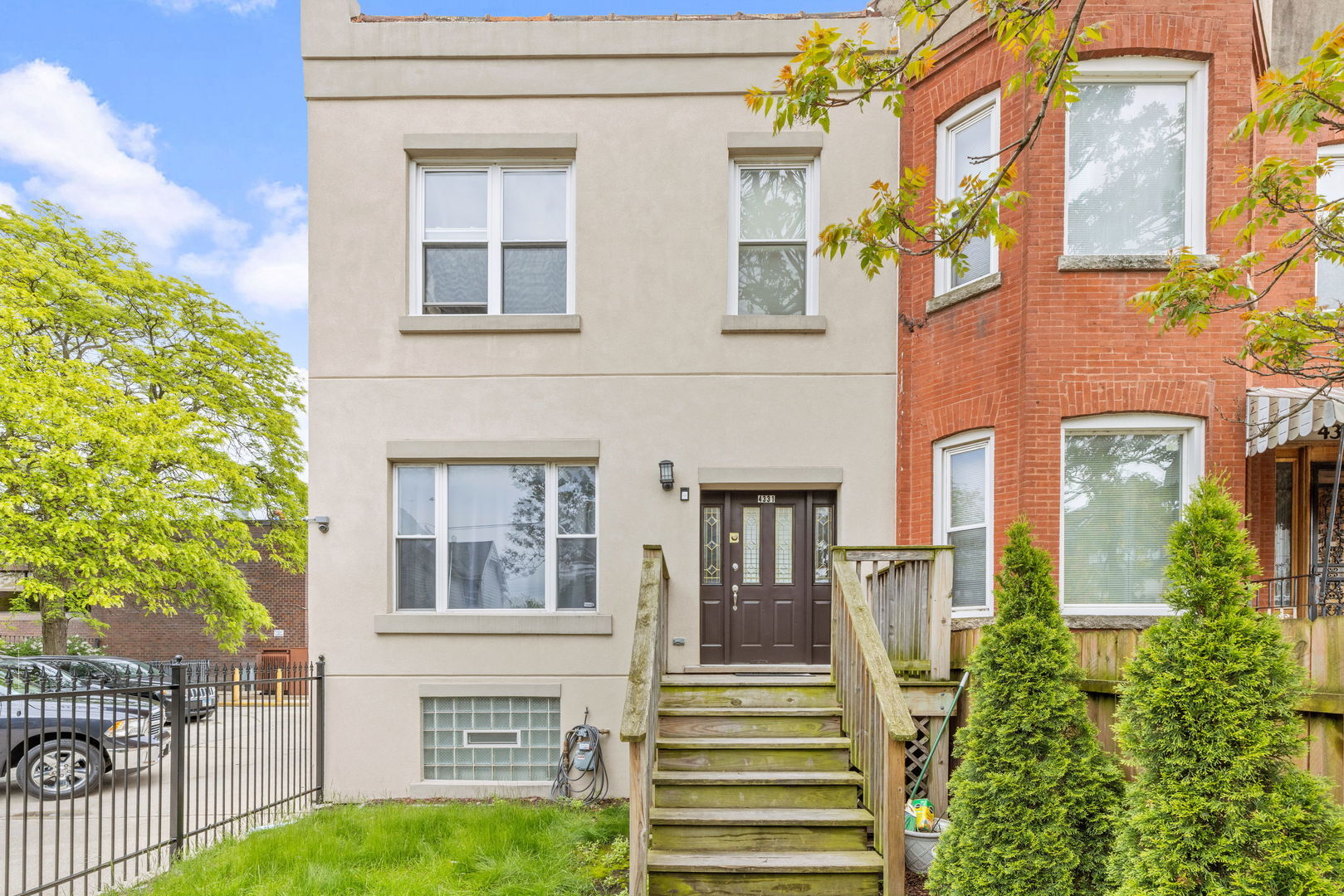 Property Photo:  4331 S Evans Avenue  IL 60653 