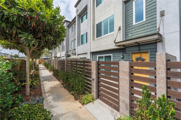 Property Photo:  14418 Plum Lane 5  CA 90247 