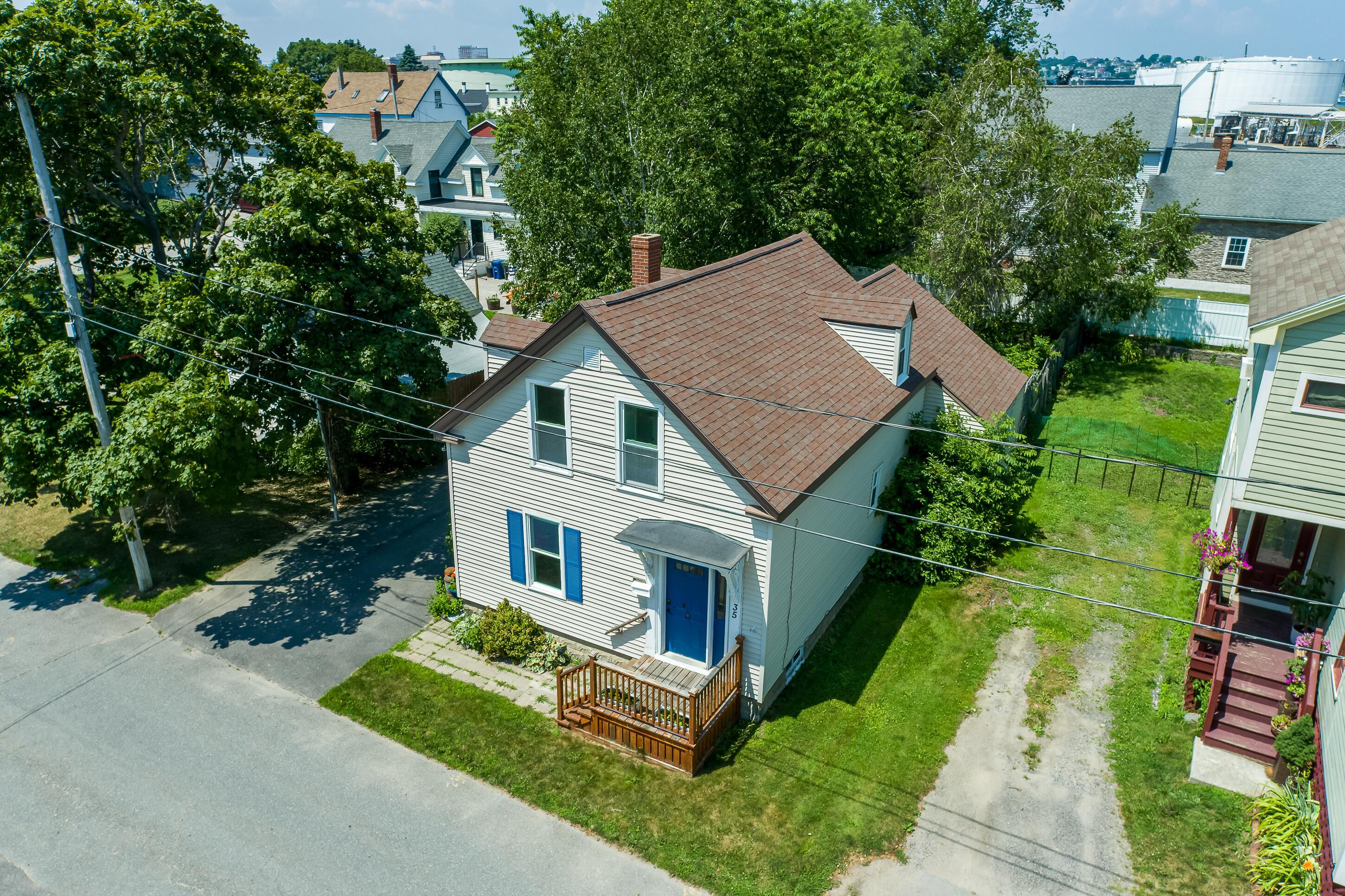 Property Photo:  35 Jefferson Street  ME 04106 