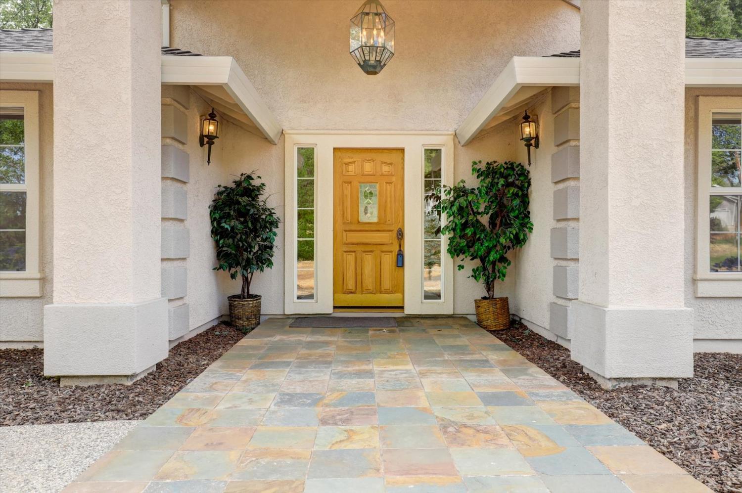Property Photo: 18905 W Ridge Drive CA 95946