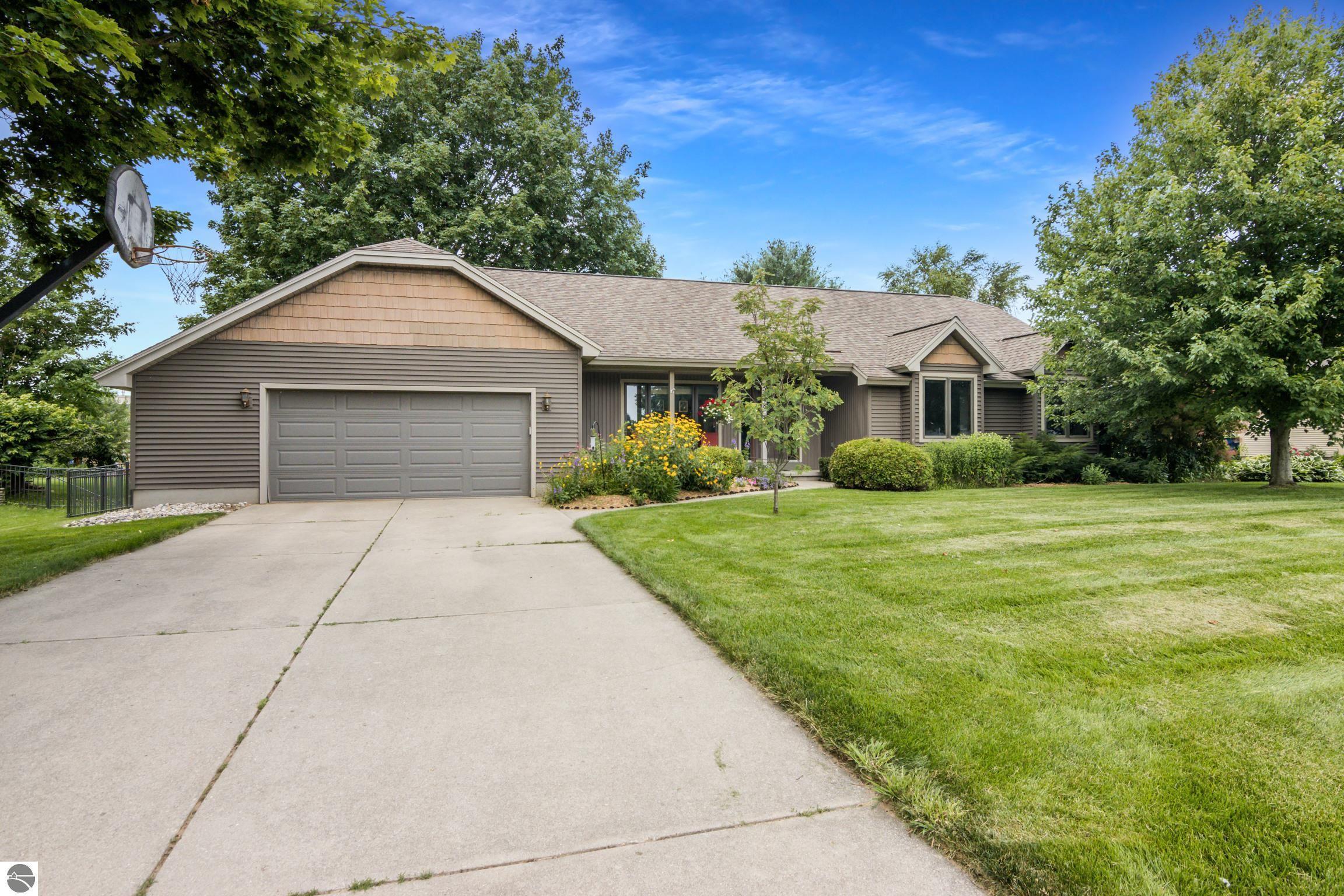 Property Photo: 5248 Heritage Way MI 49685