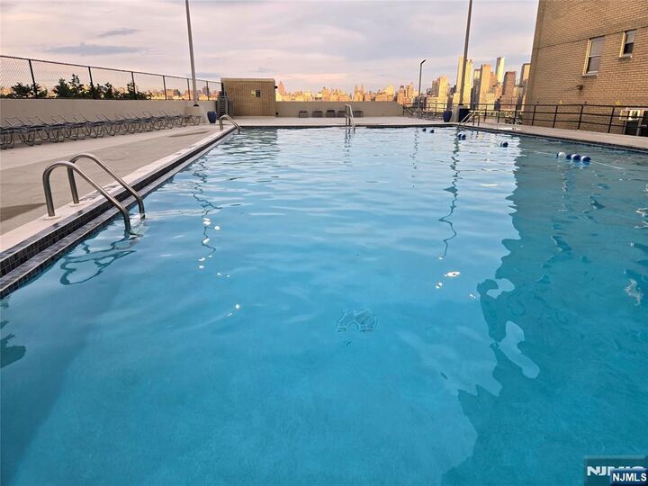 Property Photo: 6600 Jfk Blvd E 18L NJ 07093