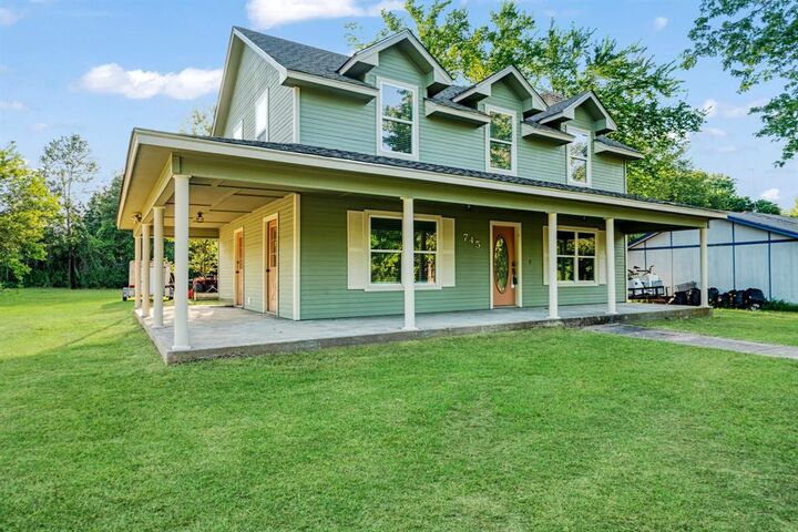 Property Photo:  745 NW 23rd  TX 75460 