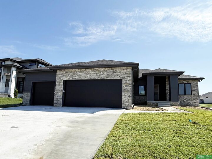 3321 S 212th Street  Elkhorn NE 68022 photo