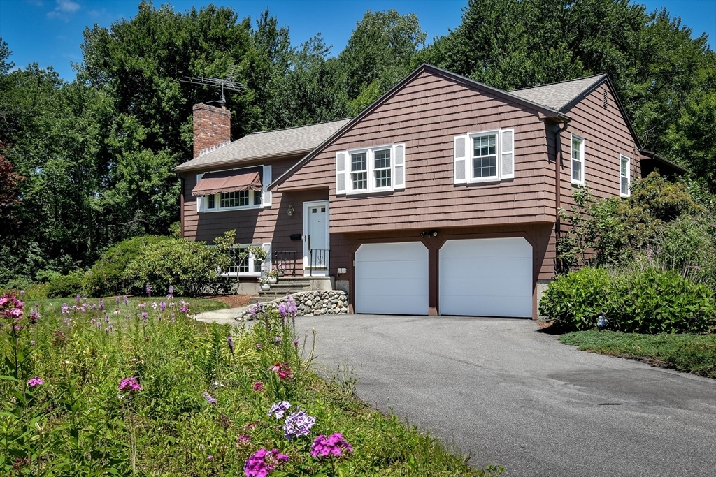 18 Lomas Drive  Framingham MA 01701 photo