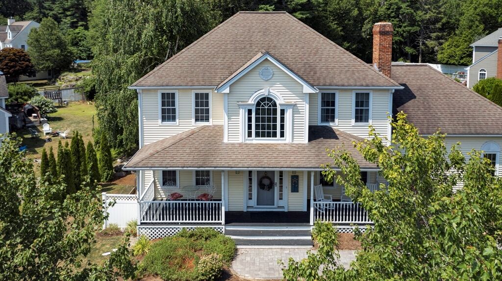 Property Photo: 257 Flagler Dr MA 01520