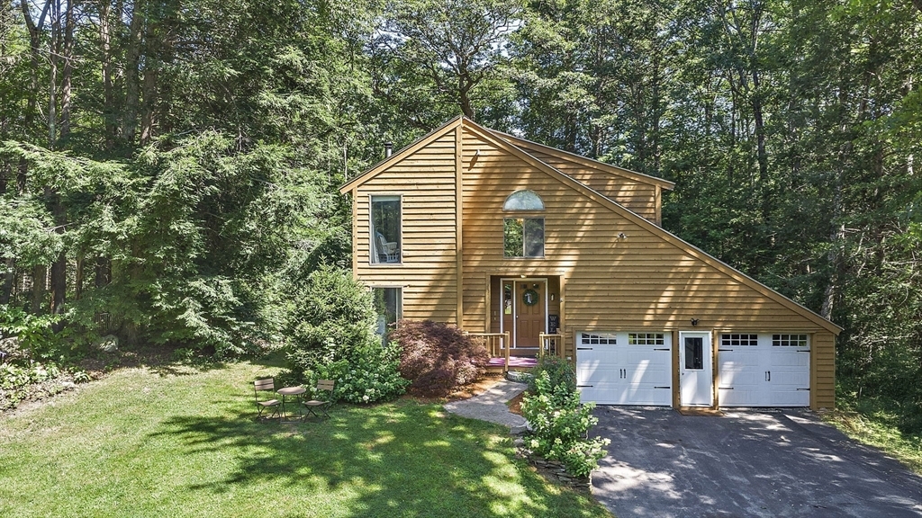 Property Photo: 30 Harper Ridge Rd NH 03826