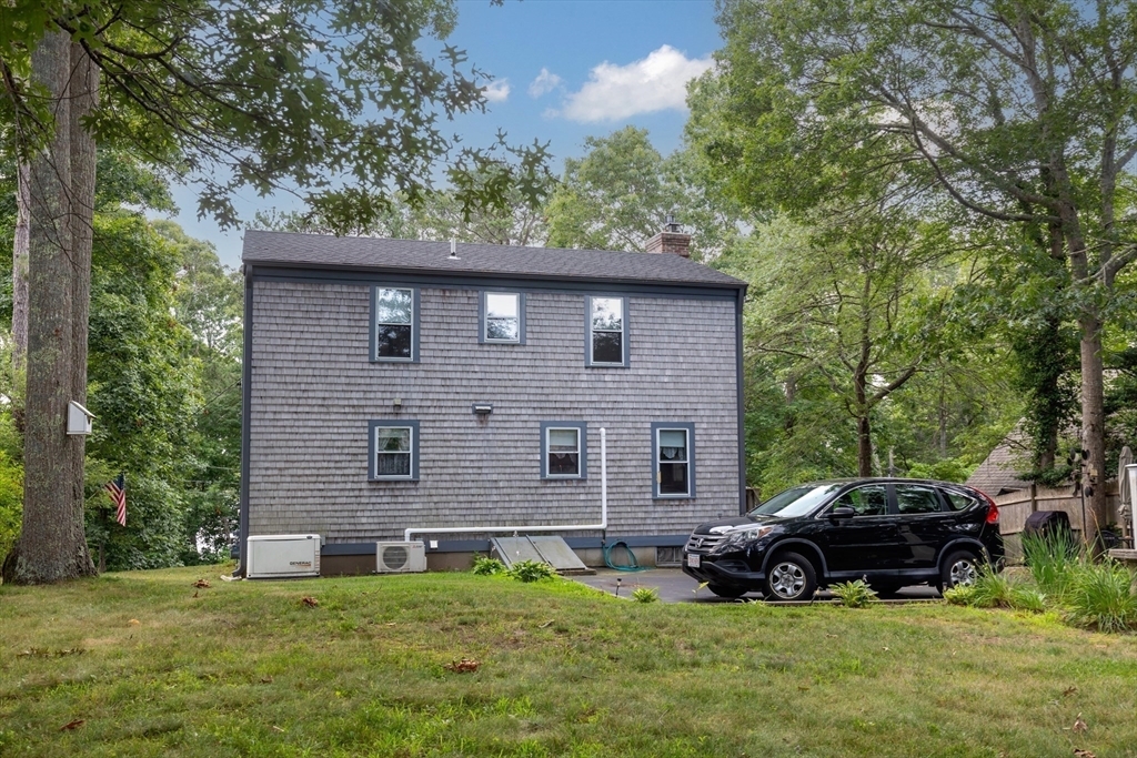 Property Photo:  28 Cranberry Ave  MA 02649 