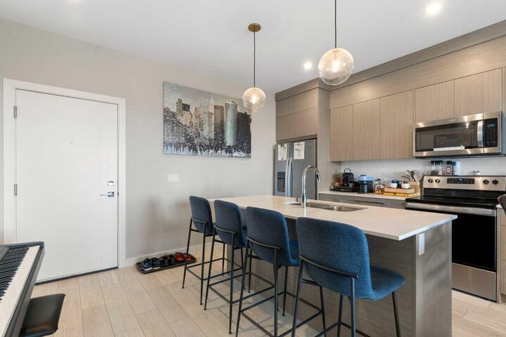 Property Photo:  60 Skyview Ranch Road NE 1603  AB T3N 2J8 