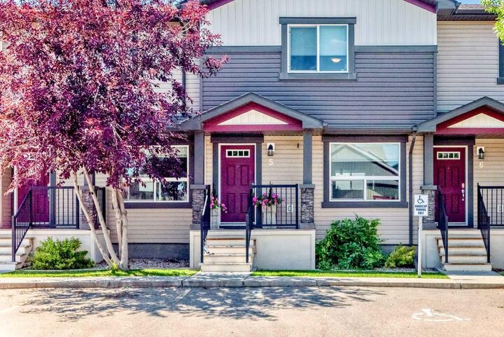 1134 Keystone Road W 5  Lethbridge AB T1J 5H6 photo