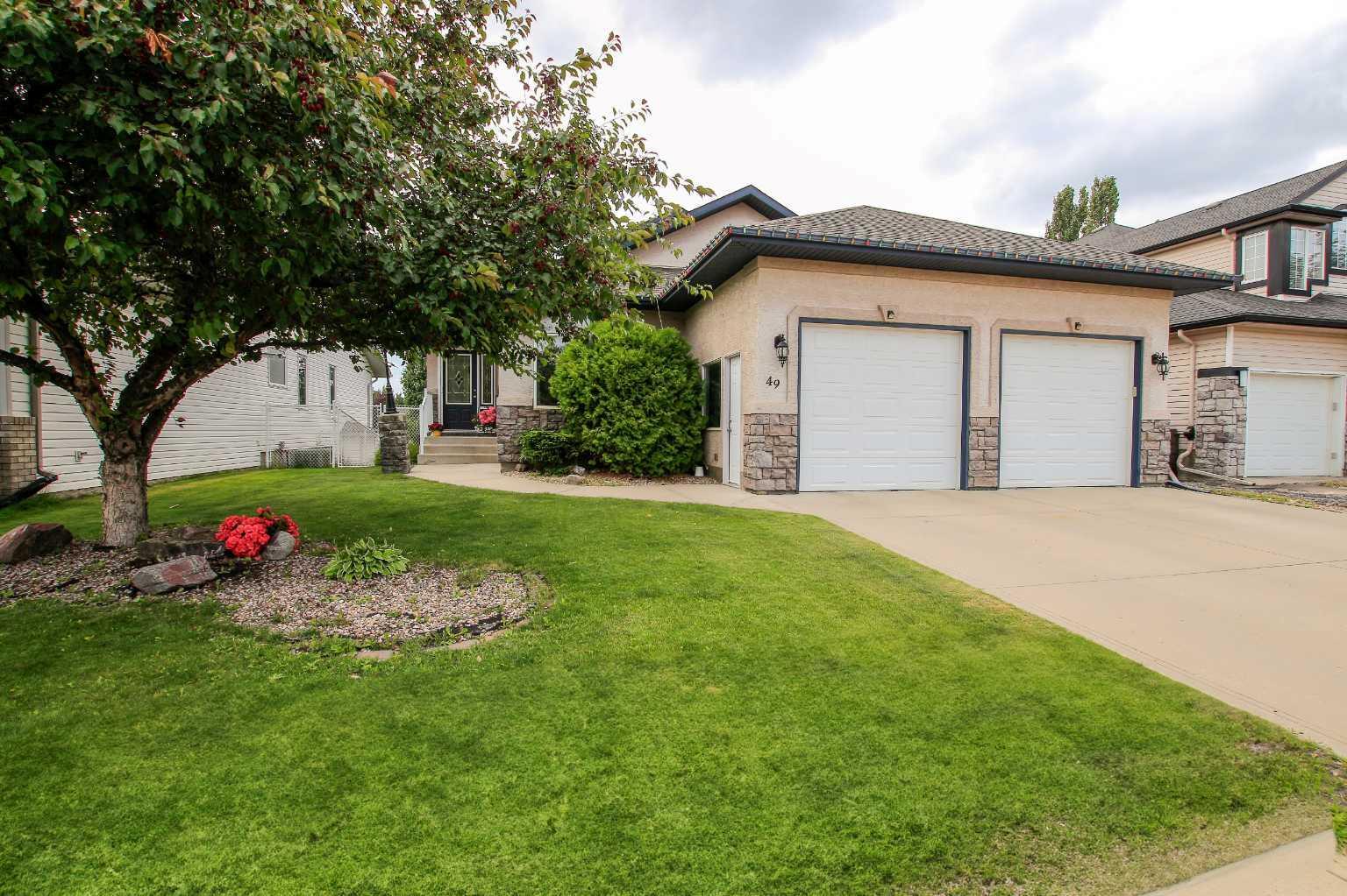 Property Photo:  49 Leung Close  AB T4R 2W6 