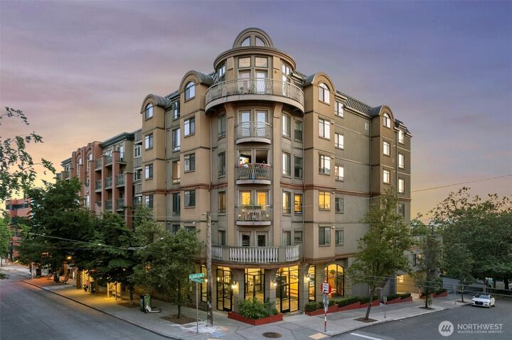 133  Queen Anne Avenue N 304  Seattle WA 98109 photo