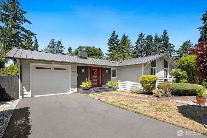 18515  3rd Place NW  Shoreline WA 98177 photo