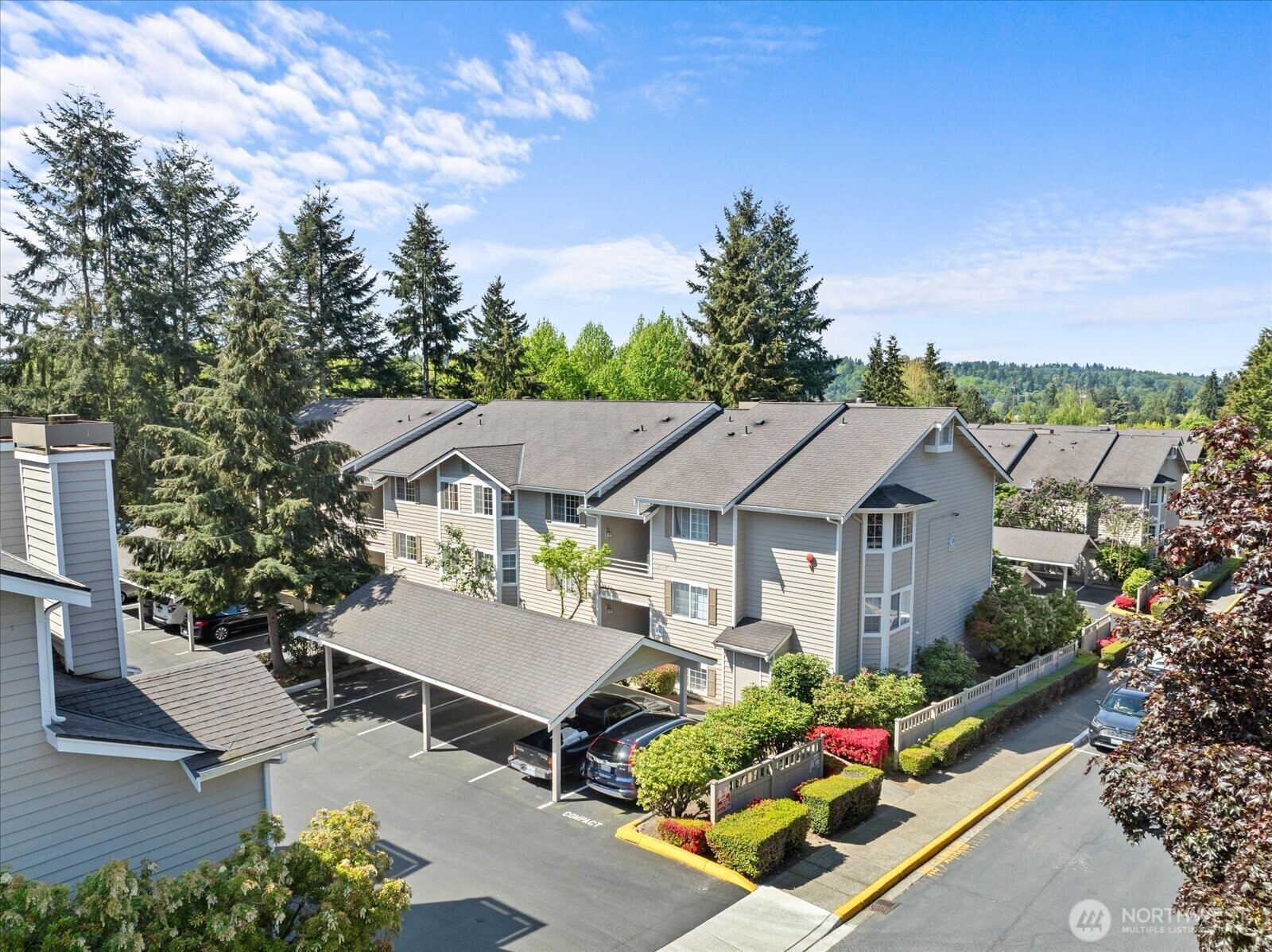 14007 NE 181st Street C304  Woodinville WA 98072 photo