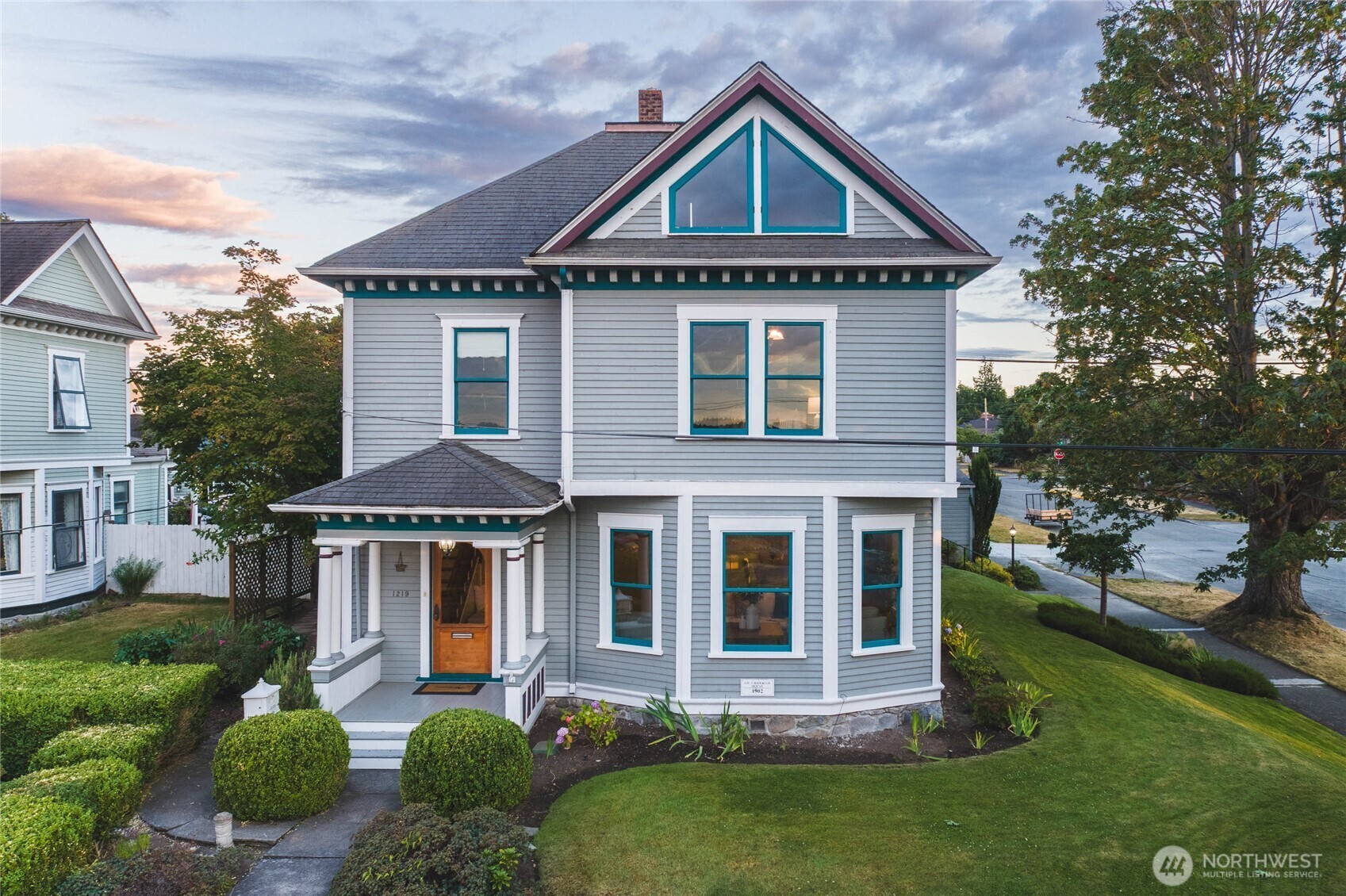 Property Photo: 1219 5th Street WA 98221