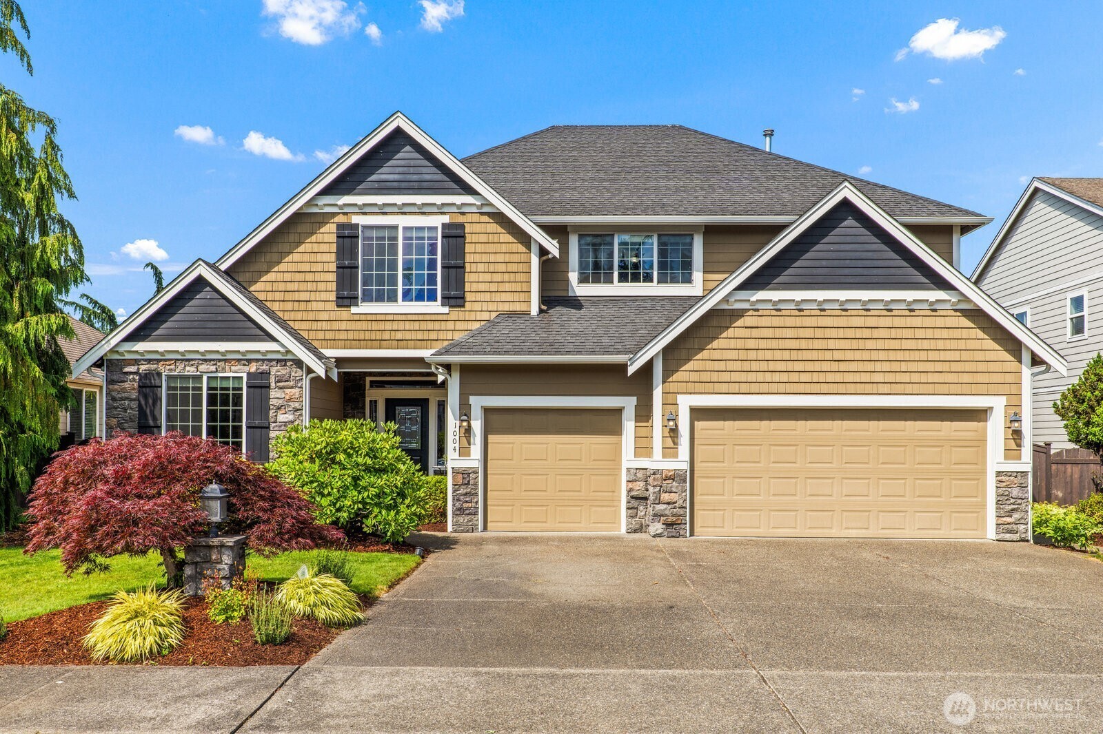 Property Photo:  1004  23rd Street SW  WA 98371 