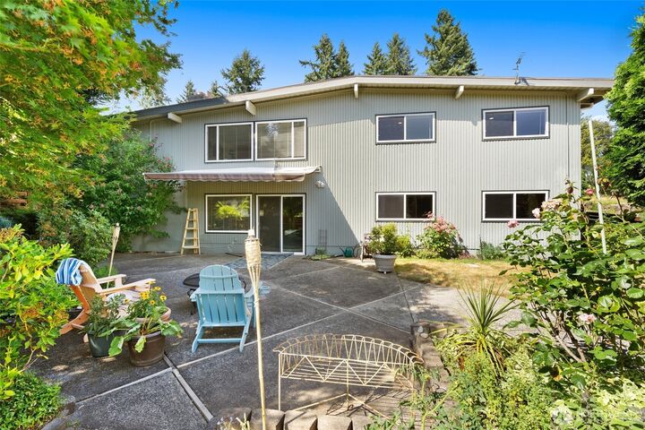 Property Photo: 16205 SE 7th Street WA 98008
