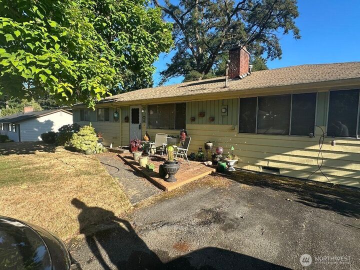Property Photo: 18 232nd Place SW WA 98021