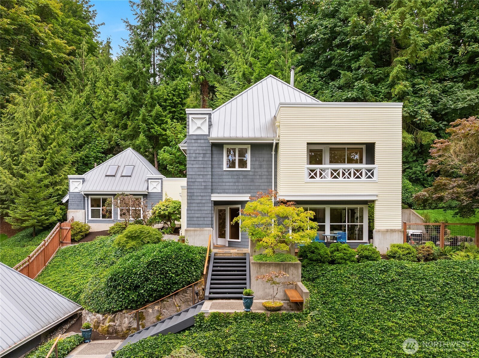 8027 NE Hidden Cove Road  Bainbridge Island WA 98110 photo