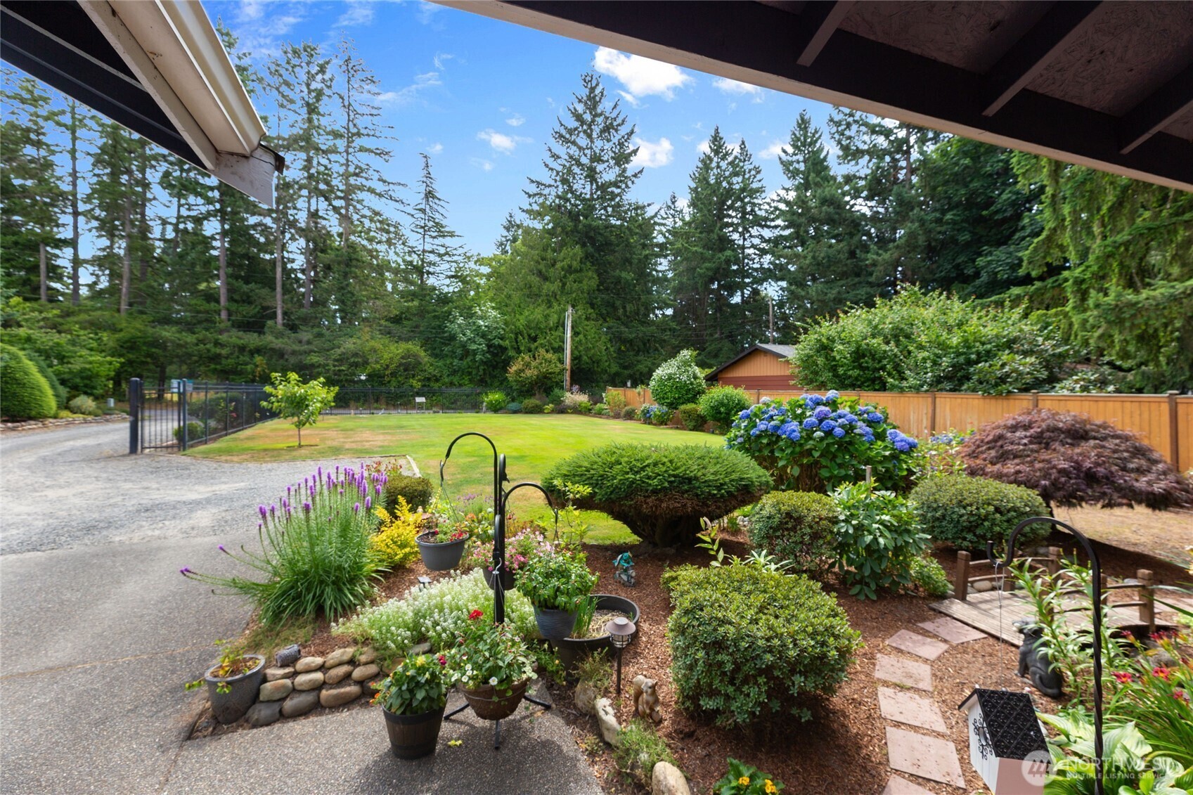 Property Photo: 26721 134th Avenue SE WA 98042