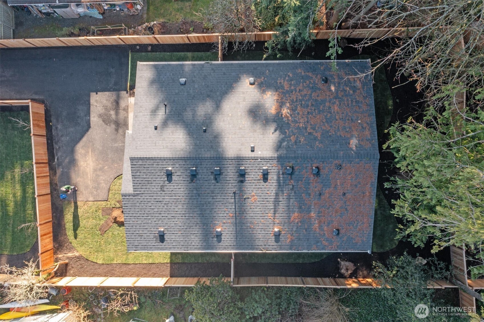 Property Photo: 17825 Wallingford Avenue N A WA 98133
