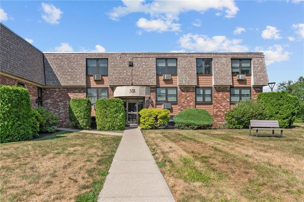Property Photo:  510 Child Street 305B  RI 02885 